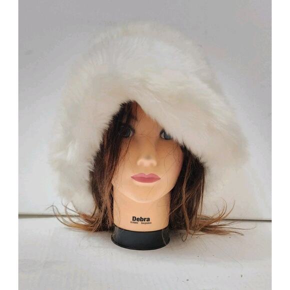 OVERSIZED FLUFFY FAUX FUR BUCKET Hat Cossack Russian fur Luxe pillbox Hat Y2K main image 10